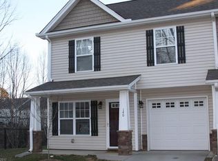 140 Thea Ln, Fletcher, NC 28732