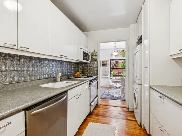 311 East 83rd Street image 3 of 9