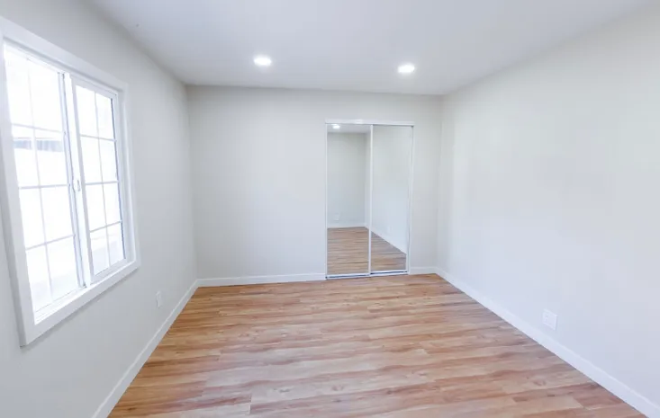 5848 Oliva Ave #GUESTHOUSE — Photo 4