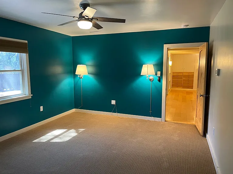 318 Sunset Park Dr — Photo 17