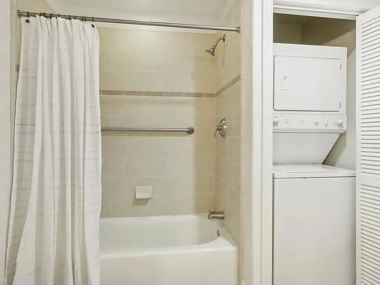 633 Elm St #102 — Photo 1