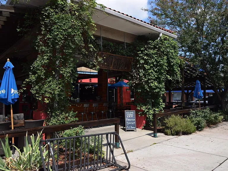 720 N Person St #103 — Photo 27