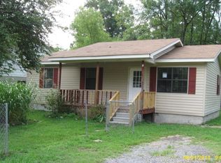 318 Sycamore Cir, Dalton, GA 30721