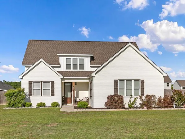 501 Early Walden Rd, Headland, AL 36345