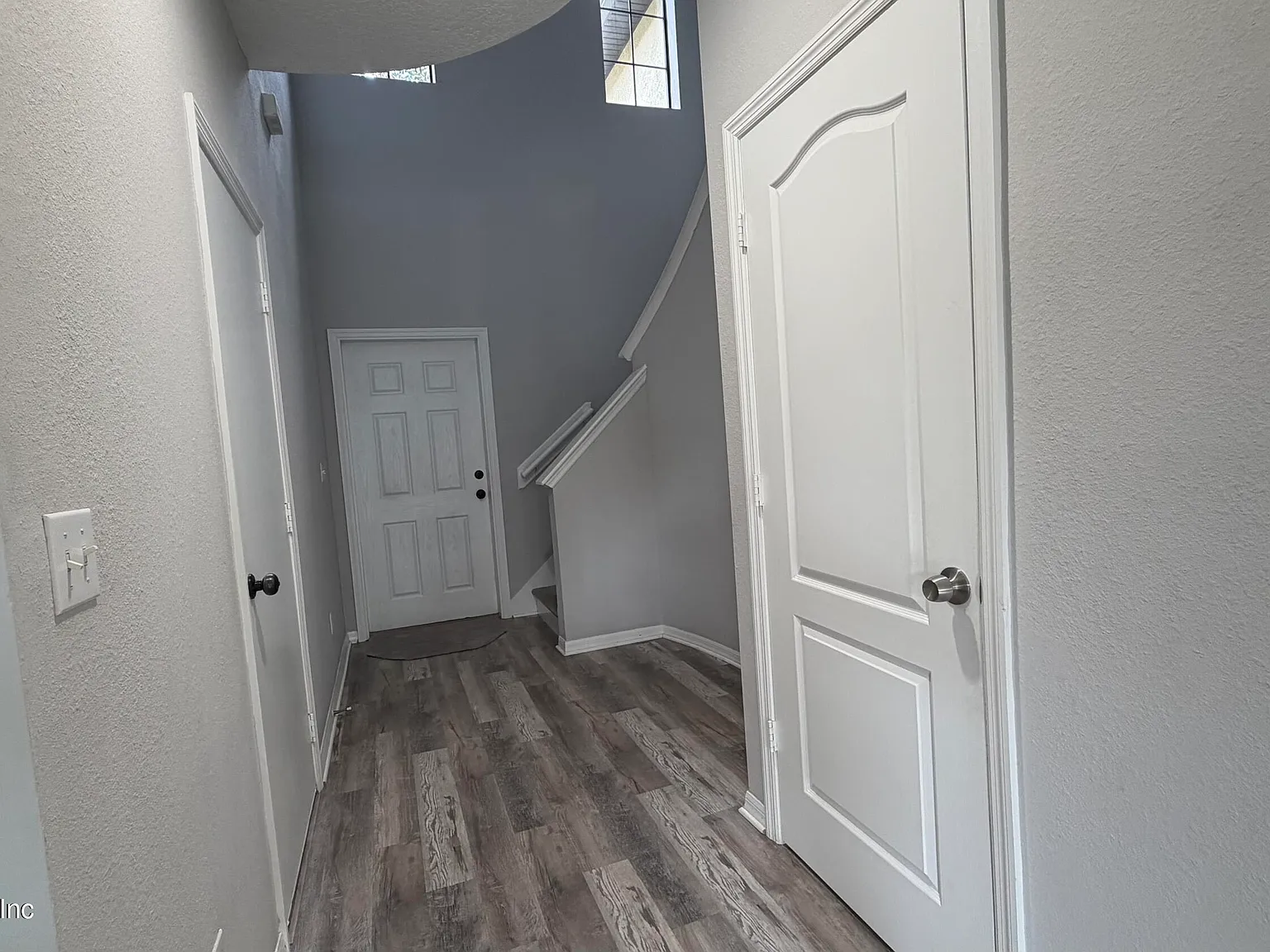 3 bed, 2.5 bath, 1612 sqft, $2,375 — Photo 3