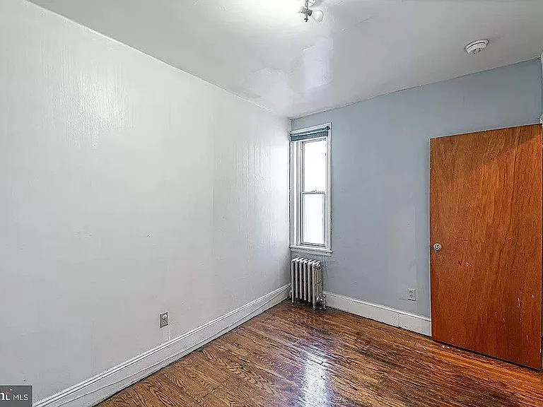 S Bancroft St — Photo 9