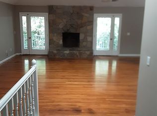 364 Sterrett Rd, Tiger, GA 30576