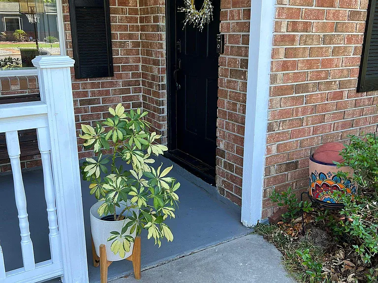 3452 NW 52nd Ave — Photo 19