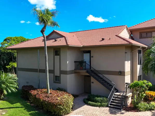 19199 Sabal Lake Drive, Boca Raton, FL 33434