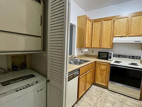 4th image of 4691 Albany Cir #132132