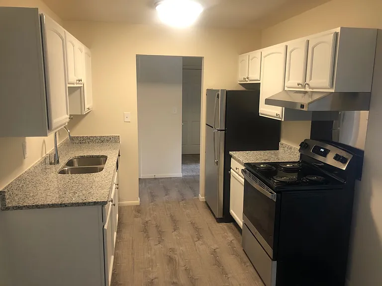 Highland Village Apartments — Photo 26