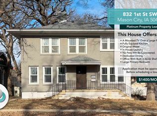 832 1st St NW, Mason City, IA 50401