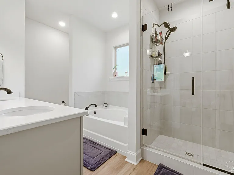 3203 Mountain Laurel Trl — Photo 21