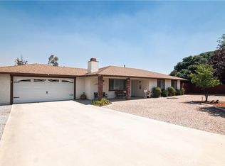 8197 Sherborn Ave, Hesperia, CA 92345