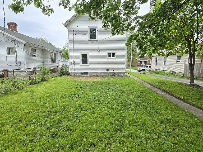 493 S Kilmer St — Photo 20