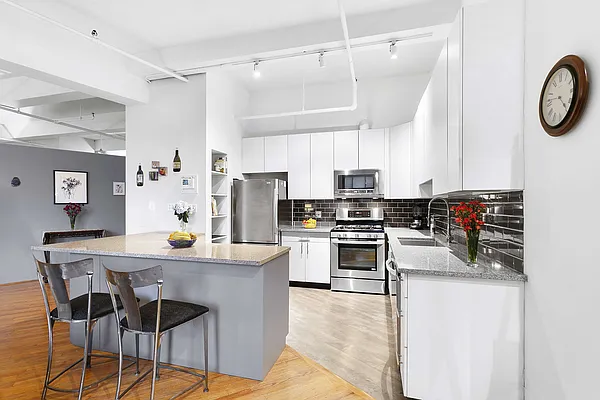 Sold by Compass | media 4