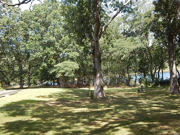 5th image of 5 Westmoreland Dr