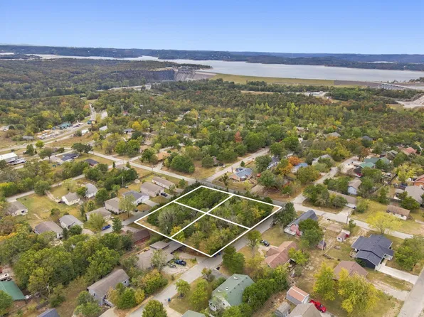 220 Elizabeth Drive, Branson, MO 65616