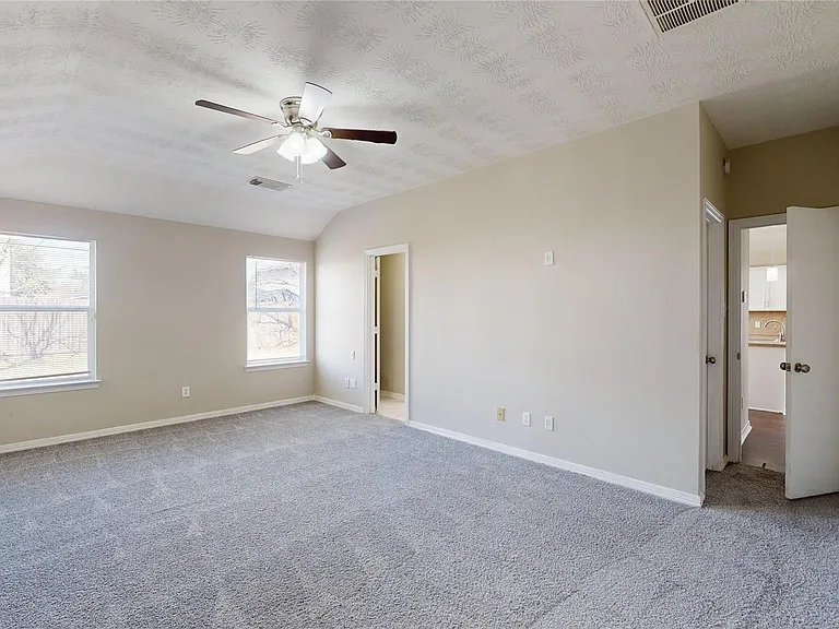2415 Montana Blue Dr — Photo 8