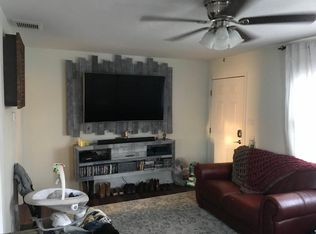 17 Charles Ave, Deptford, NJ 08096