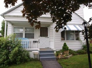 75 Webber Ave, Lewiston, ME 04240