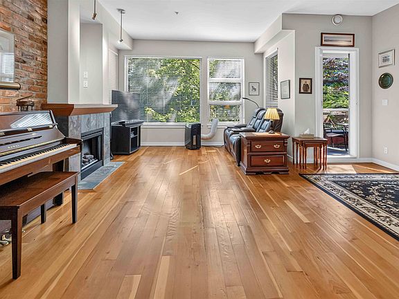 3rd image of 240 Salter St #210