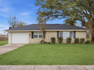 4718 Sale Ln, Lake Charles, LA 70605