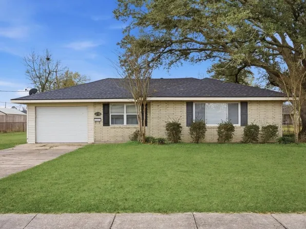 4718 Sale Ln, Lake Charles, LA 70605