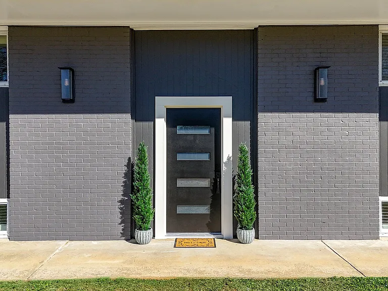 5 Greenbriar Ave — Photo 4