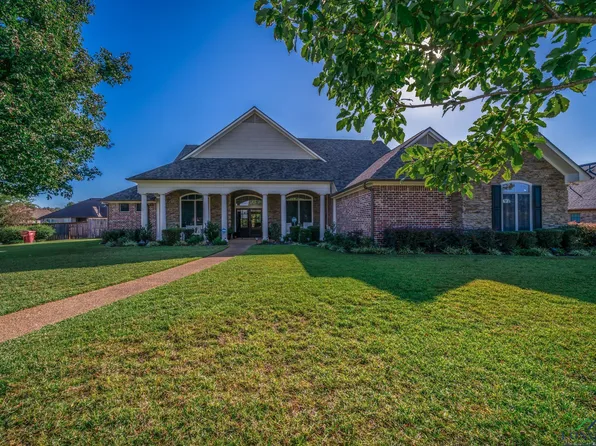 106 Chinquapin Ct, Hallsville, TX 75650