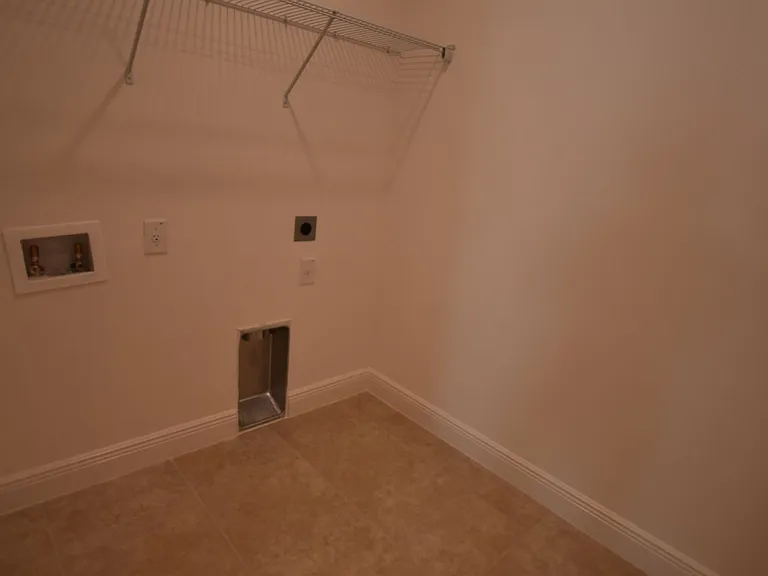 1197 Cavender Creek Rd — Photo 28