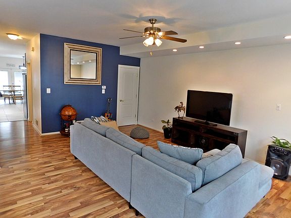 3rd image of 1510 S 48th Ct