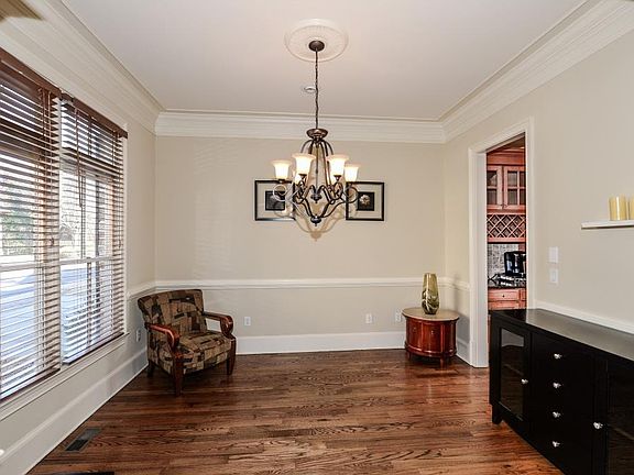5th image of 3033 Stone Gate Dr NE #3033