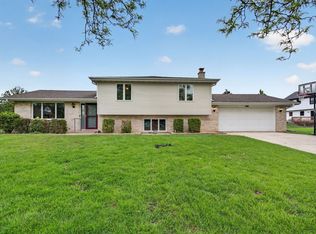 10818 Bryant Rd, Mokena, IL 60448