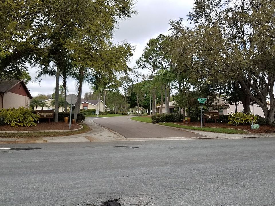 1st image of 1747 Atrium Dr