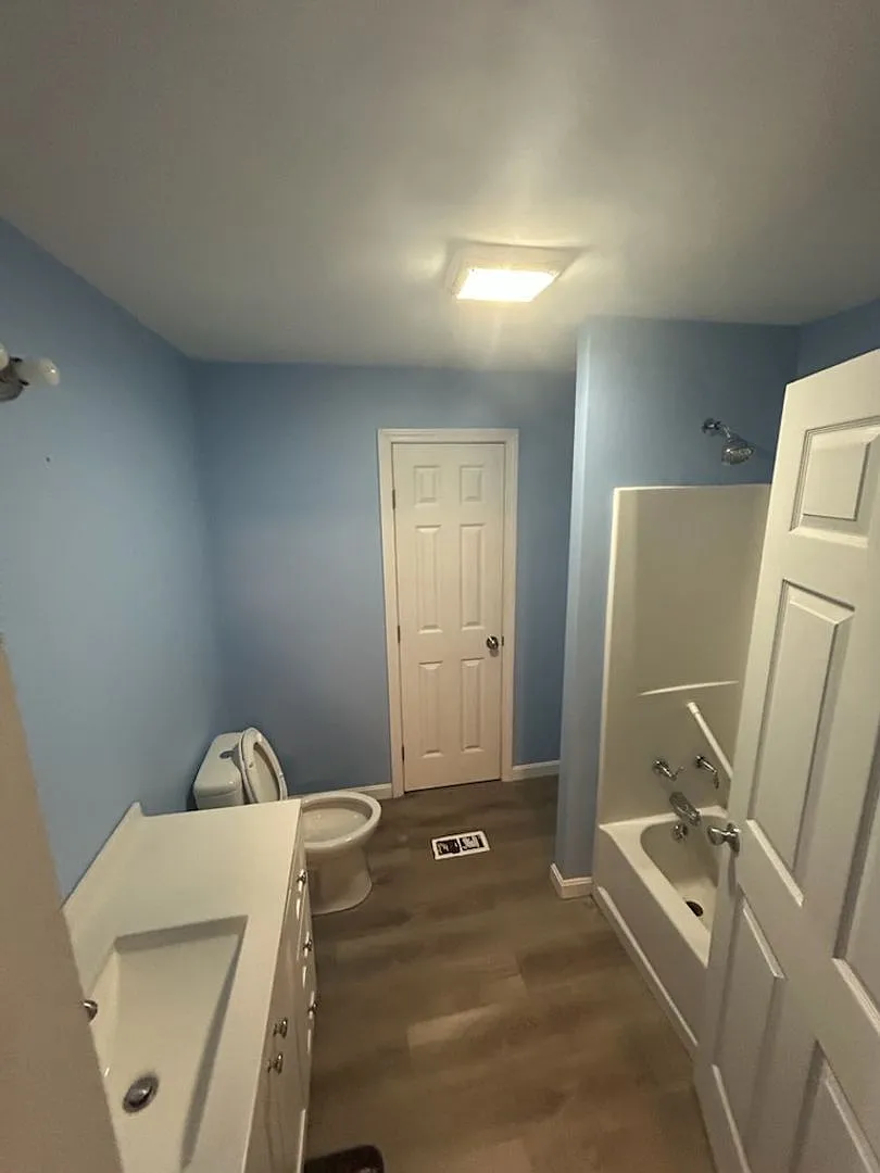 889 Elm Street — Photo 4