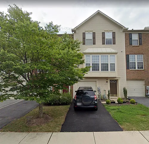 1466 Pangbourne Way Photo 1