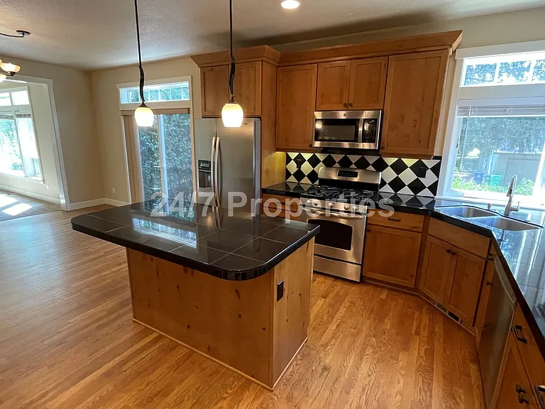 16225 SE Pinot Rd — Photo 9