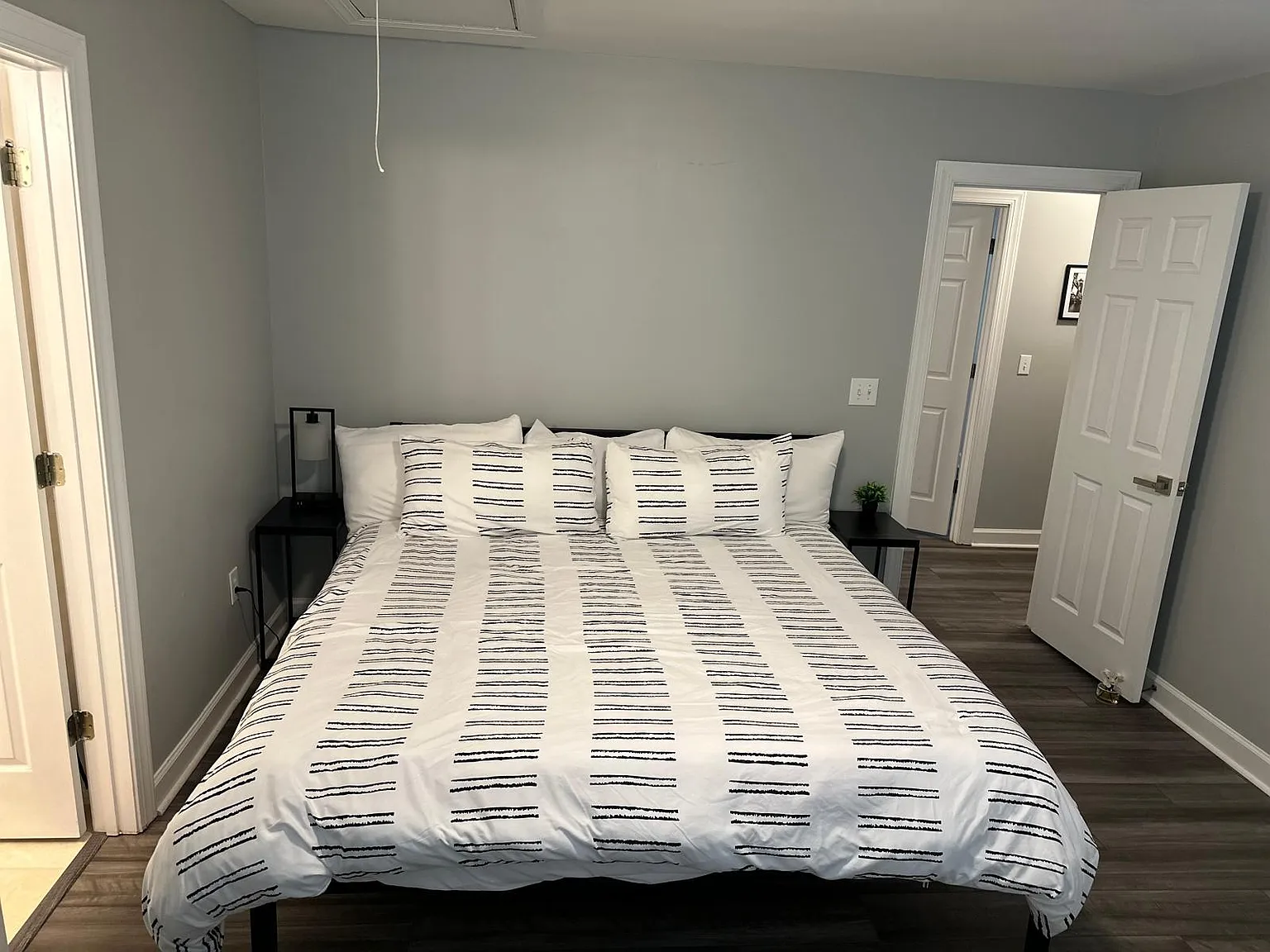 2 bed, 2.5 bath, 1825 sqft, $1,347 — Photo 3
