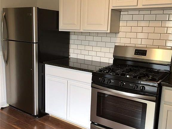 3rd image of 66 Monroe St #2