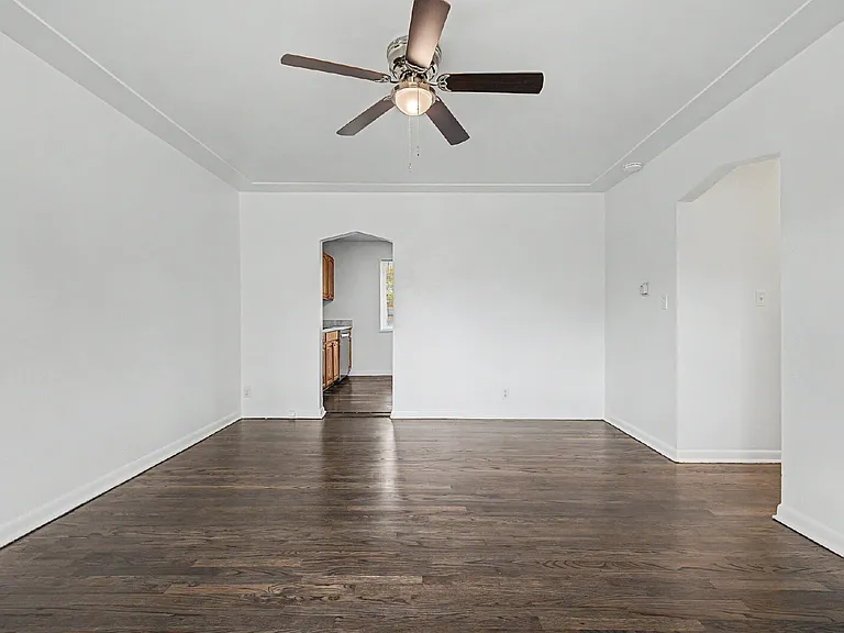 1764 Chester St — Photo 11
