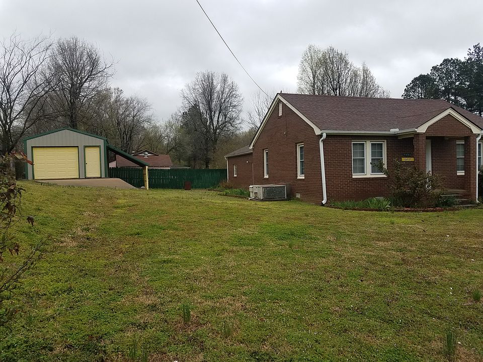 1985 Clay St Piggott, AR, 72454 Apartments for Rent Zillow