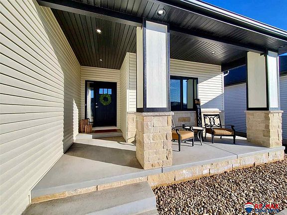 5th image of 6440 Las Verdes Ln
