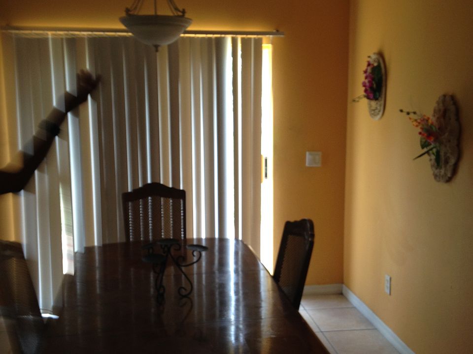 2nd image of 743 Fruitland Dr