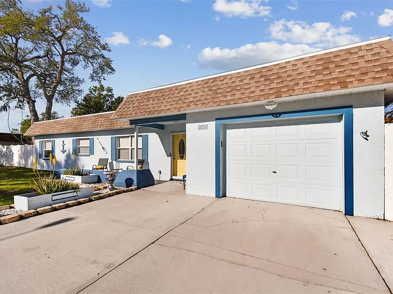 12252 Eldon Dr — Photo 14