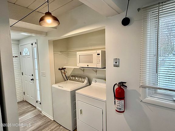 4th image of 600 Clifton Avenue #1-6