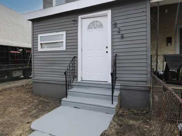 828 Sylvan St, Camden, NJ 08104