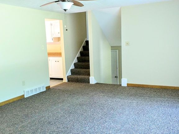 2nd image of 9920 Joann Pl