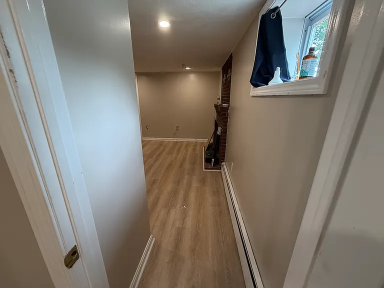 32 Judge Rd #BASEMENT — Photo 9