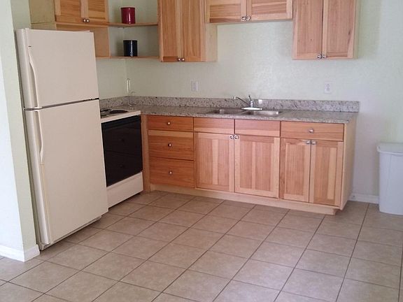 3rd image of 1770 Farrell Ave APT A